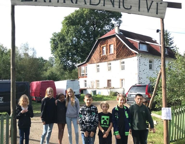 Filmaři pozvali školáky na natáčení