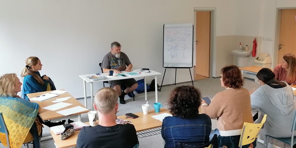 Zářijová letní škola s Robertem Čapkem pro učitele